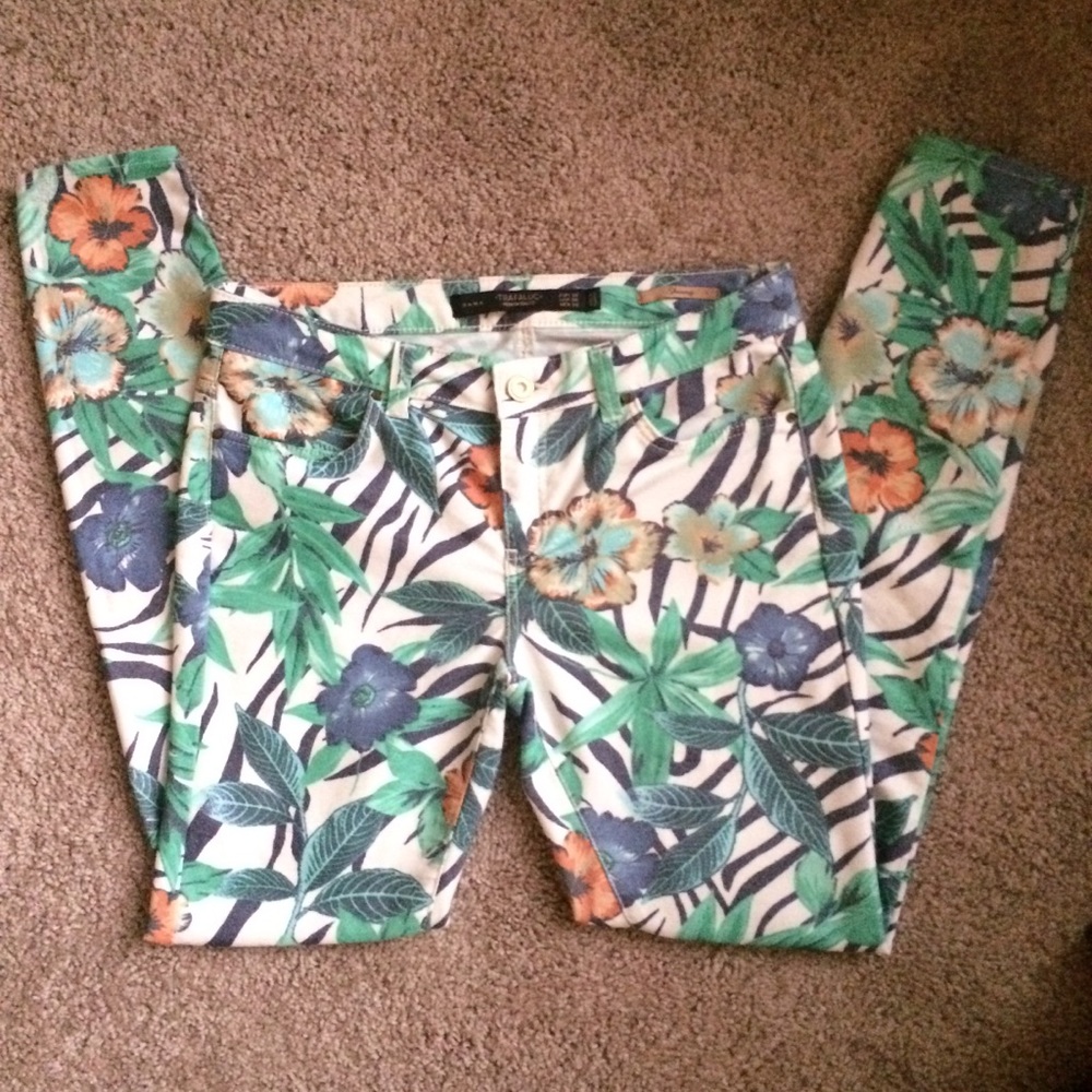 Zara Trafaluc Premium Quality Floral Jeans